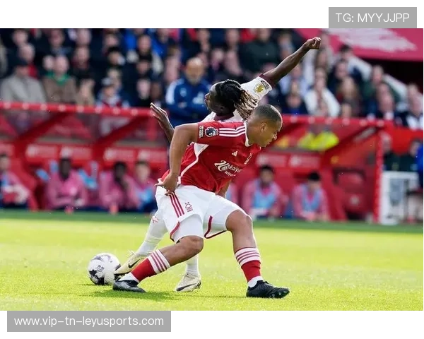 诺丁汉森林在英超联赛中成功保级，诺丁汉森林英超冠军