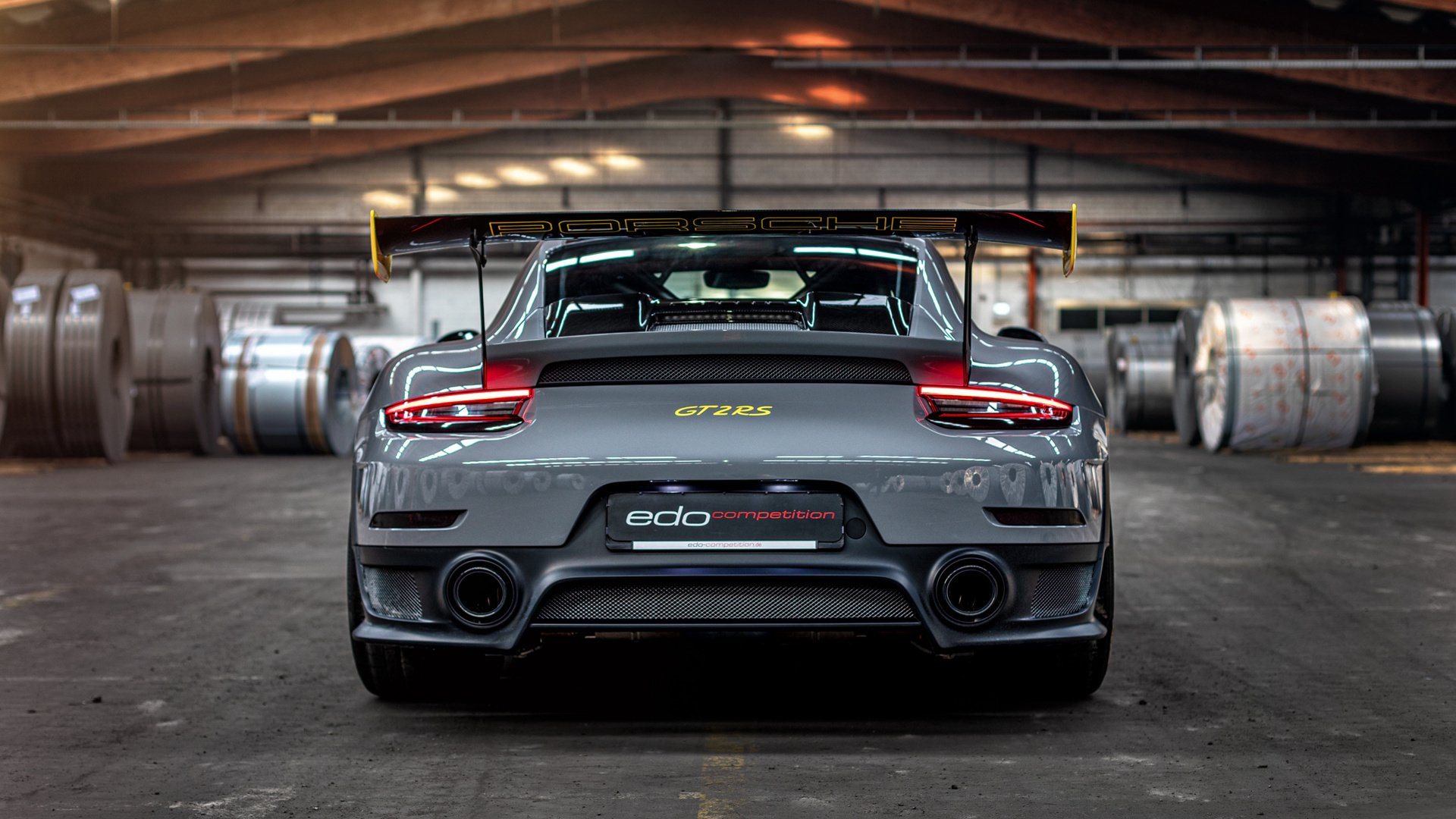 乐鱼体育登录-快船举行闭门战术研讨会重点分析季后赛对手，快船扳回一局